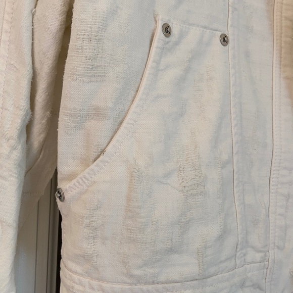 NEW Free People Distressed White Denim Jacket - Picture 4 of 11